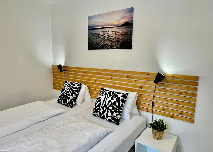 Lakepark Residence