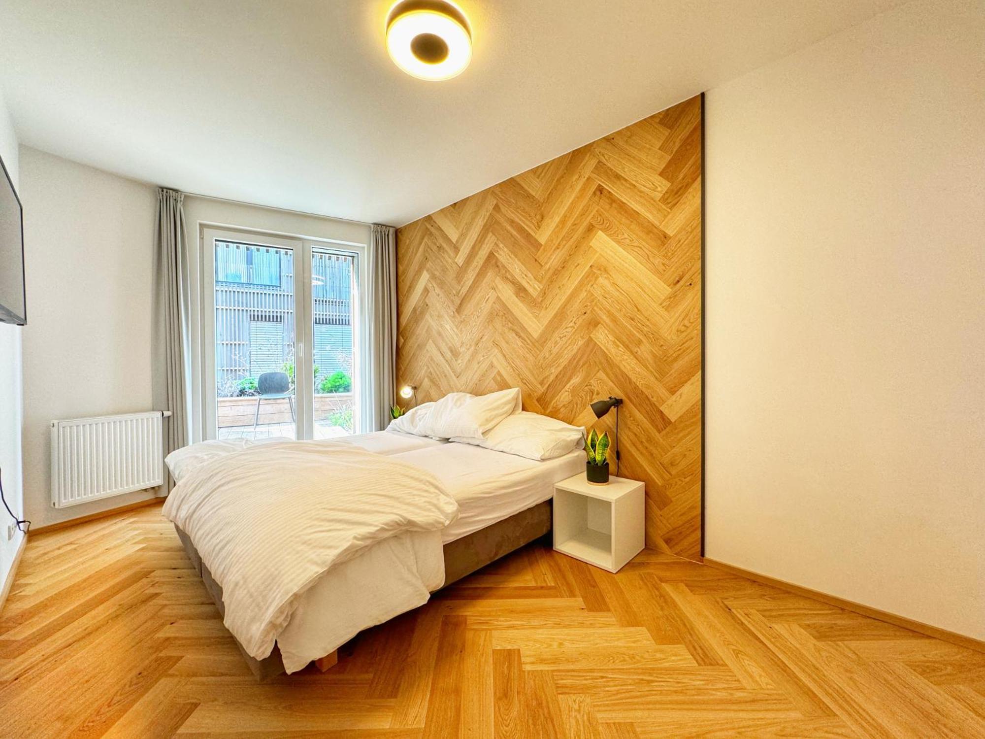 Lakepark Apartment